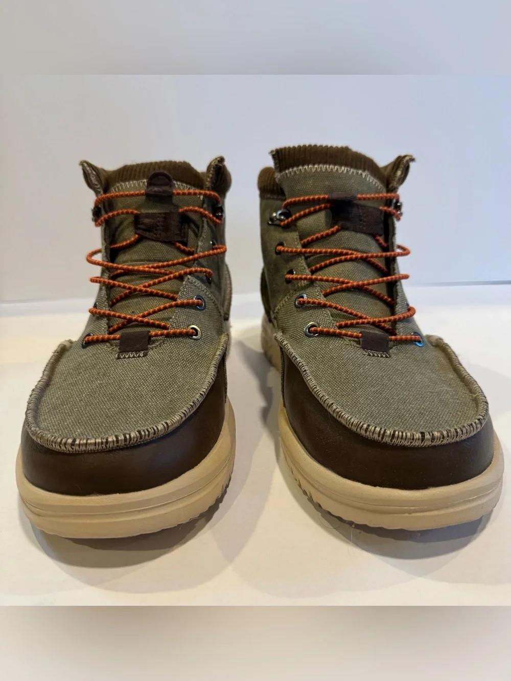 HEYDUDE 11 New Bradley Corduroy Olive Canvas Brown Leather Orange Laces Boots